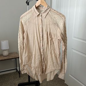 Holding Horses Button Down